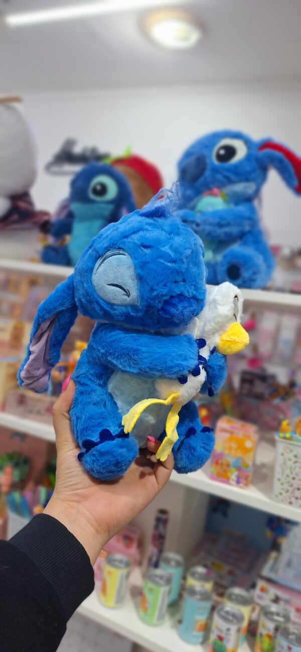 Peluche de Stitch con patito - Image 2